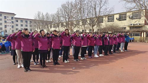 a4b63d7656defc799219dae6e118d8f.jpg